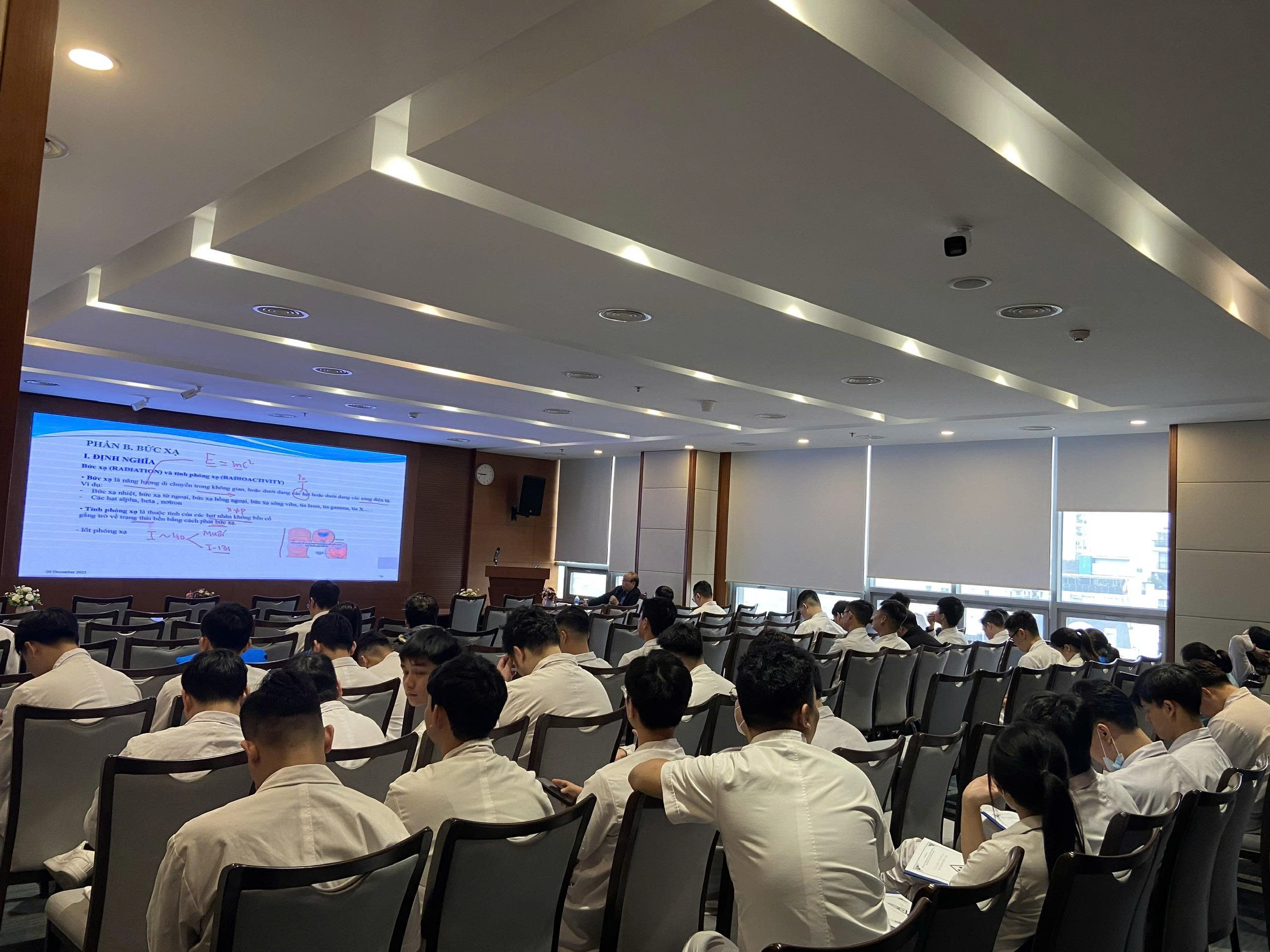 đào tạo an toàn bức xạ